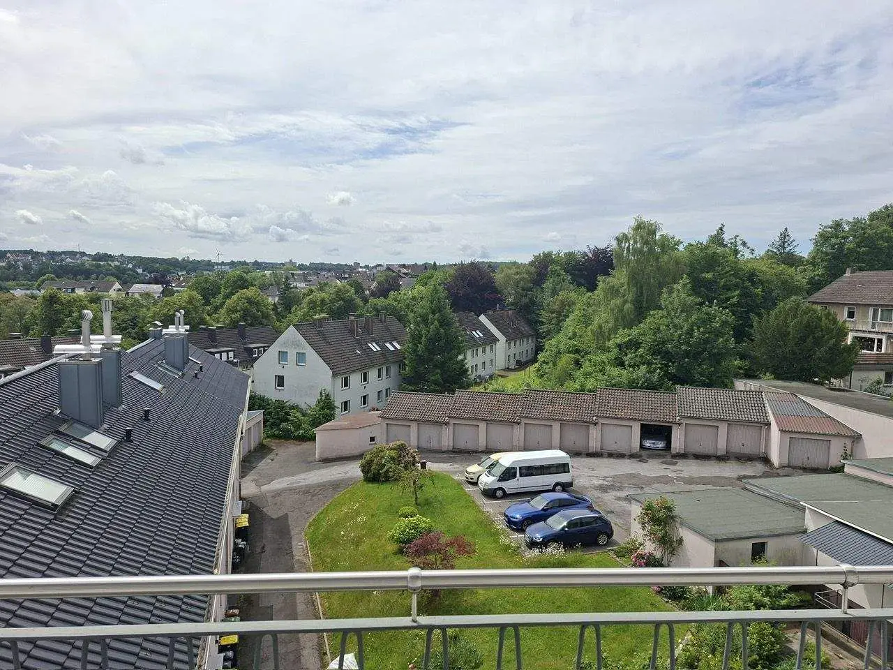 BP - Hausverwaltung KG - Wohnungsparkplatz